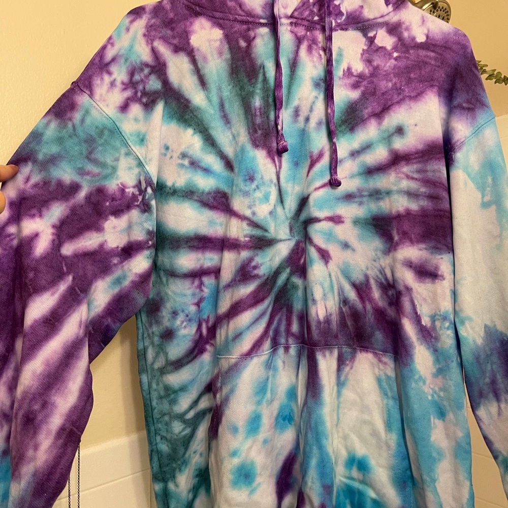 Tie dye clothing